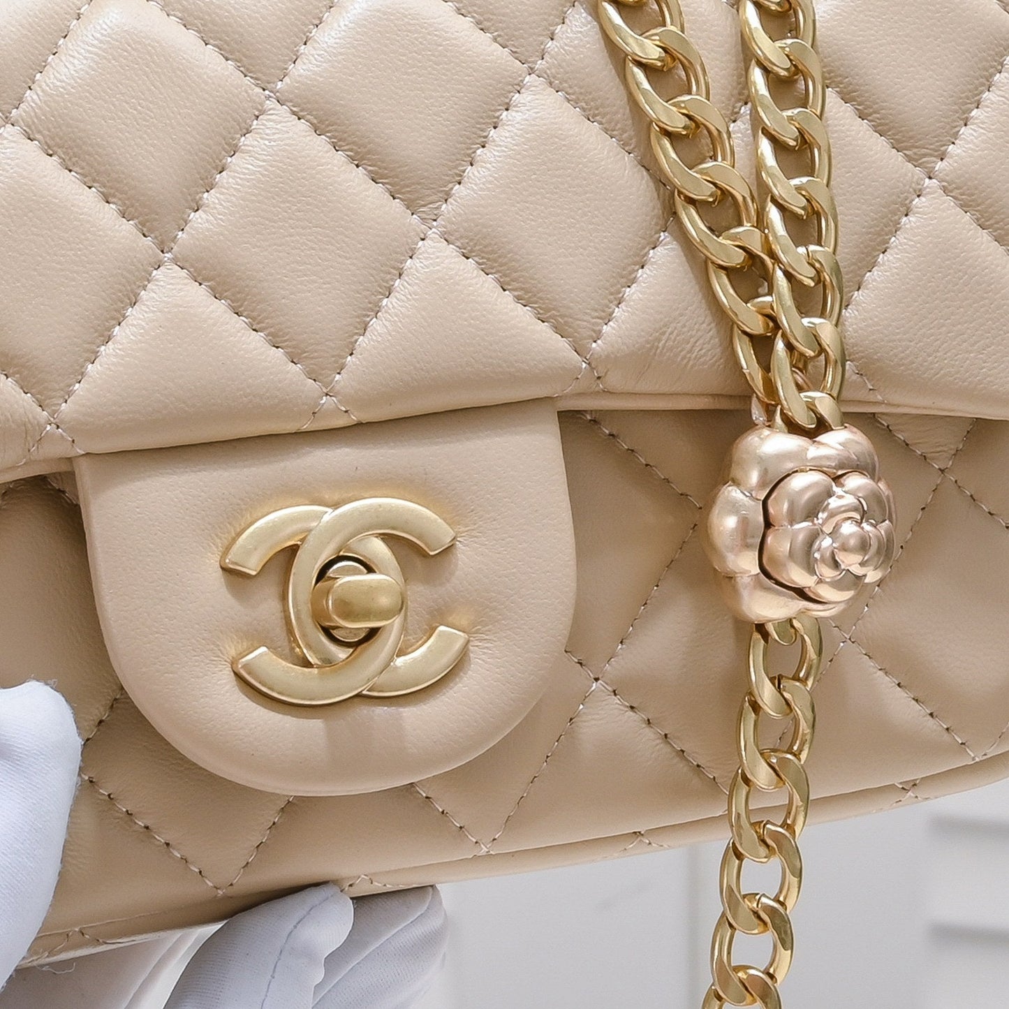 trendy camellia bag XC0823080404