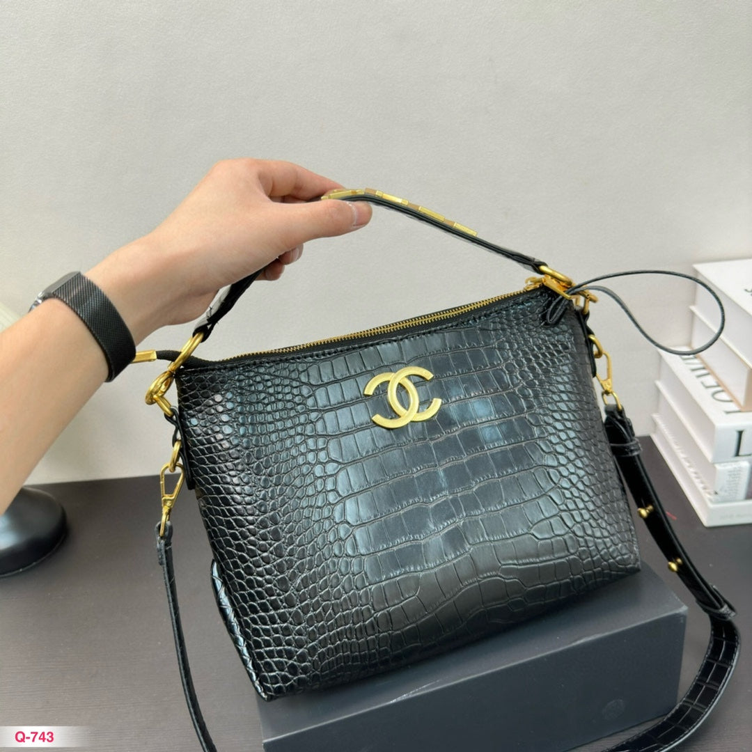 CNL zipper shoulder bag 1824062601