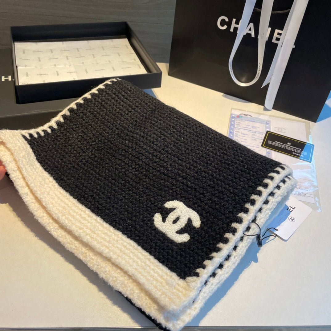 Classic and fashion cashmere knitted long scarf XC1023111602