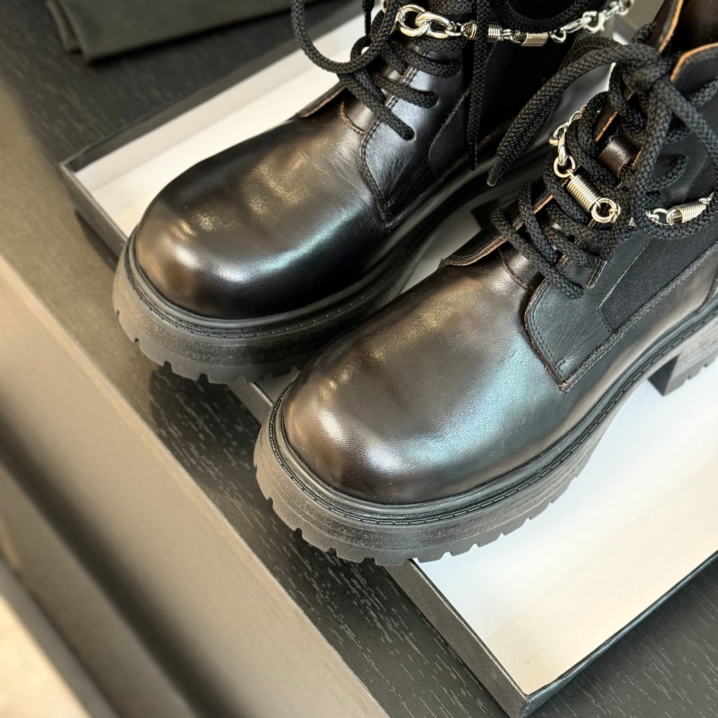 CNL letter buckle Martin boots 0724121102