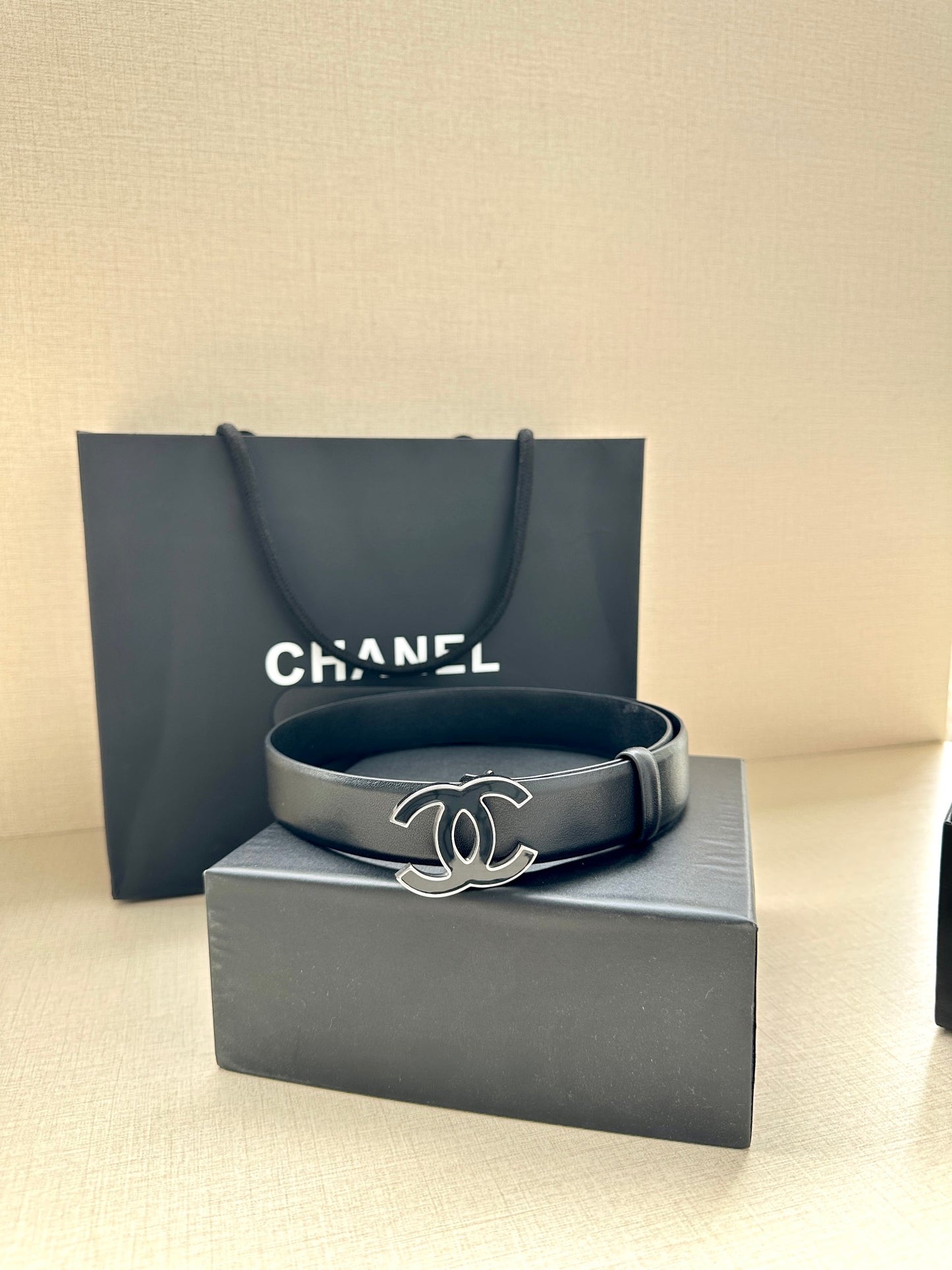 CNL Fashionable women's leather classic belt 0724102302