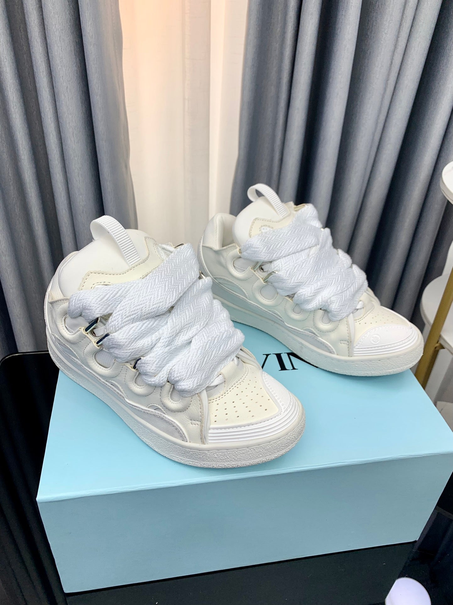 Lanvin fashionable rubber-soled sports shoes 0725092901