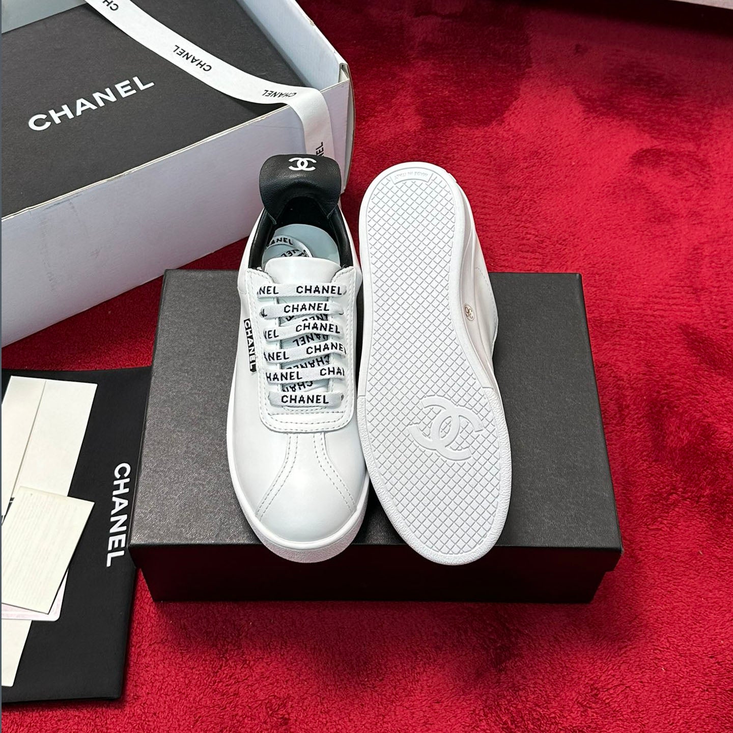 CH Fashion Lace-Up Sneakers XC24092327