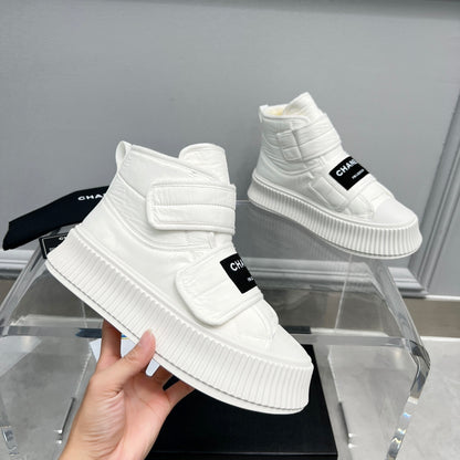 CNL casual sports style bread shoes 0724110506