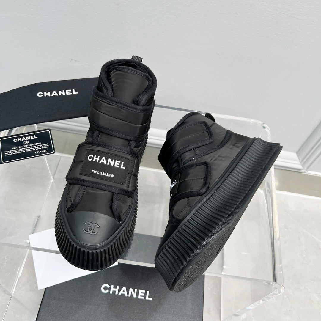 CNL casual sports style bread shoes 0724110506