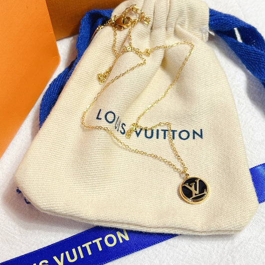Titanium Steel L-Shaped Necklace 1025092219