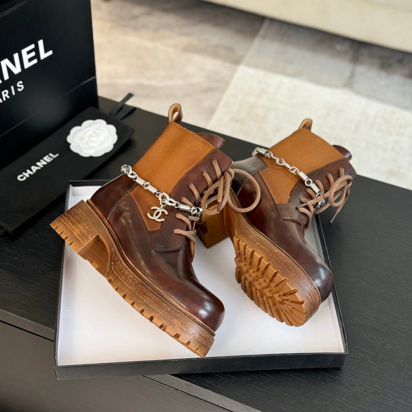 CNL letter buckle Martin boots 0724121102