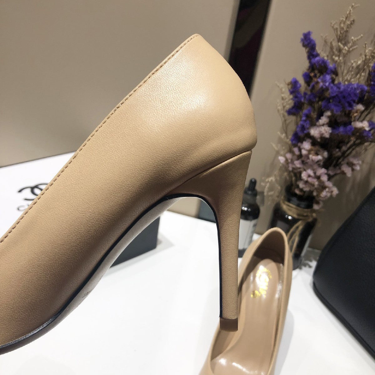 Fashion Pointed Sandals