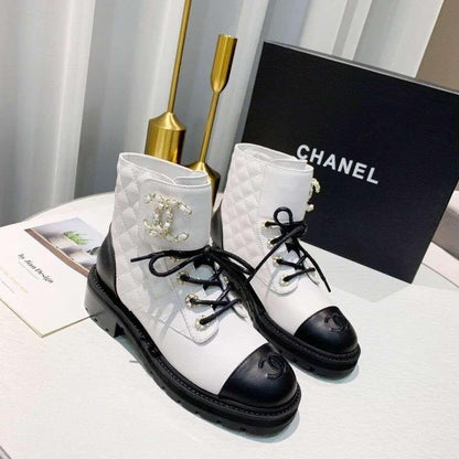 New Versatile Lace Up Small Leather Boots 1023121313