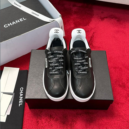 CH Fashion Lace-Up Sneakers XC24092327