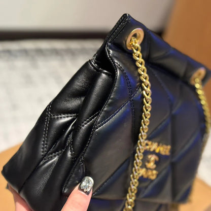 Versatile Commuter Chain Bag 1025012102