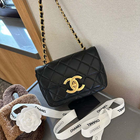 CNL New big logo diamond square fat bag 0724082603