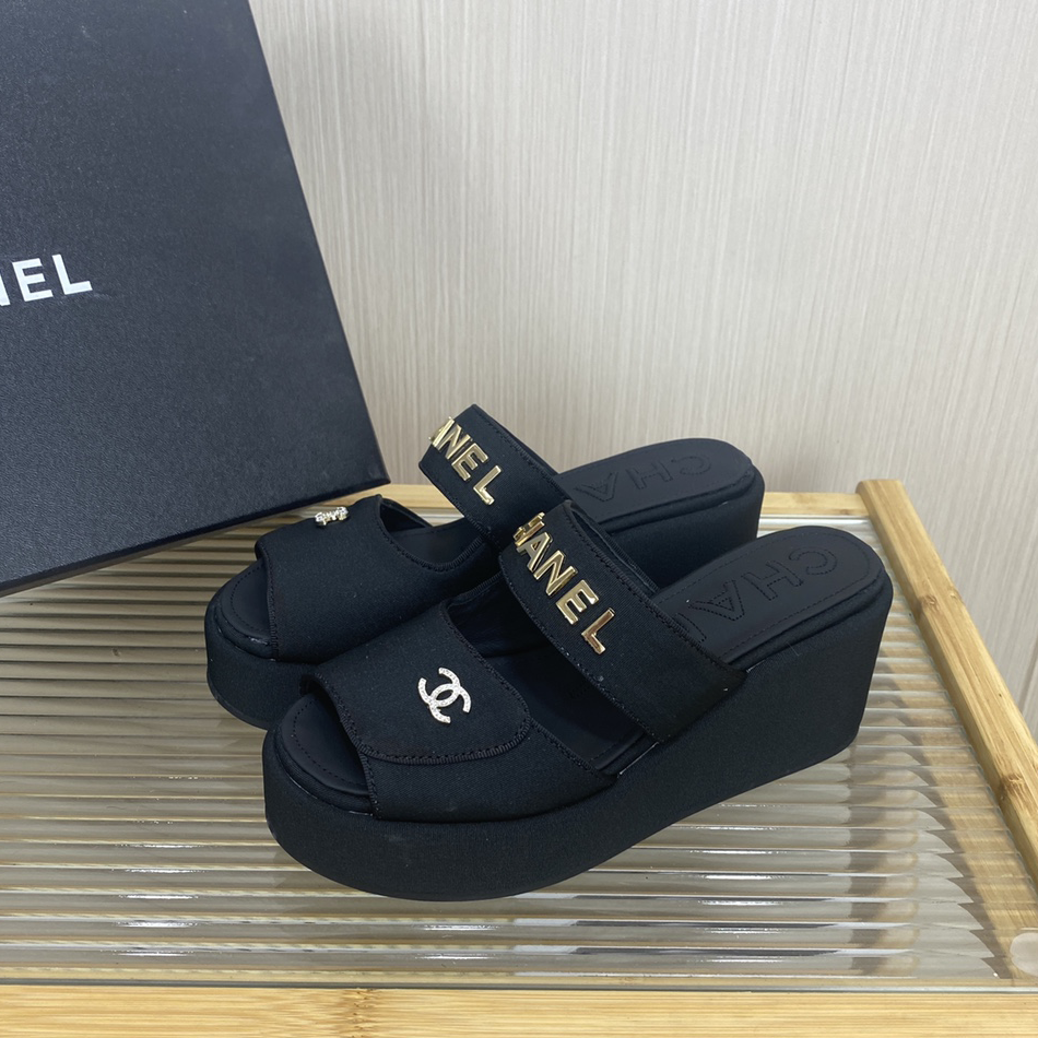 New style platform slippers XC07053108