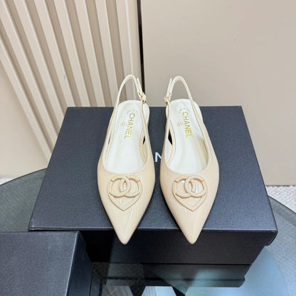 Top High-end Flat Sandals 1025030410