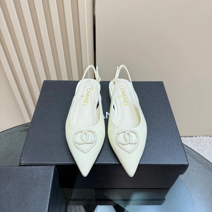 Top High-end Flat Sandals 1025030410