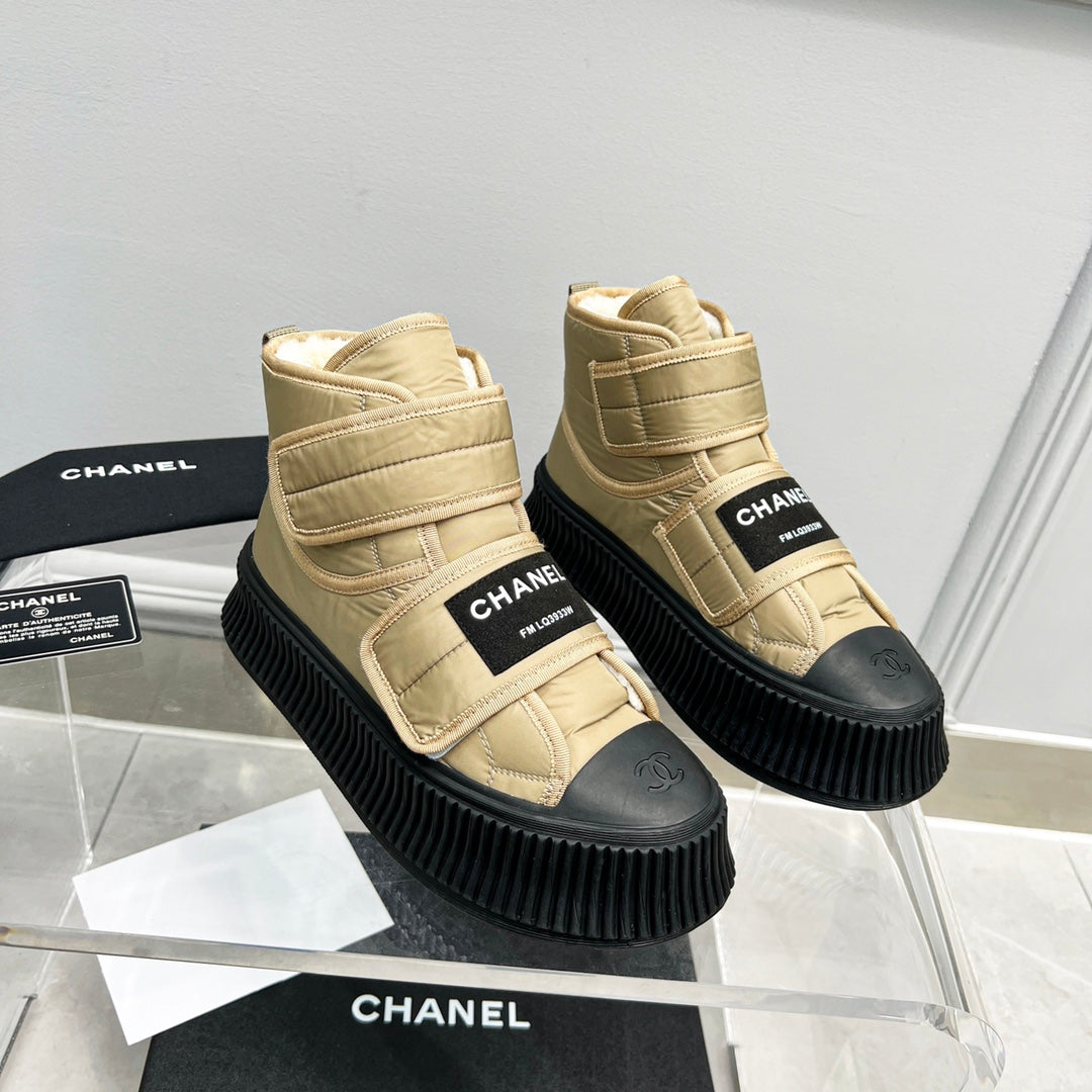 CNL casual sports style bread shoes 0724110506