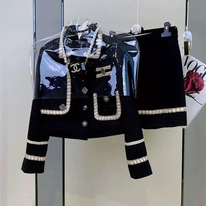 New Light Luxury Short Design Top 1023121218
